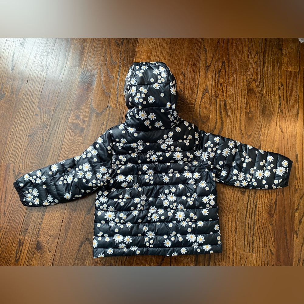 toddler girls hooded jacket size 3T Lightweight “packable” daisy floral print - Picture 13 of 15